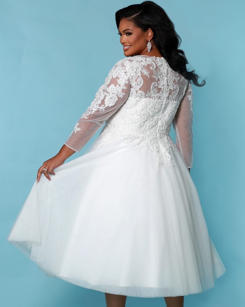 Tea length wedding dress size 18 outlet